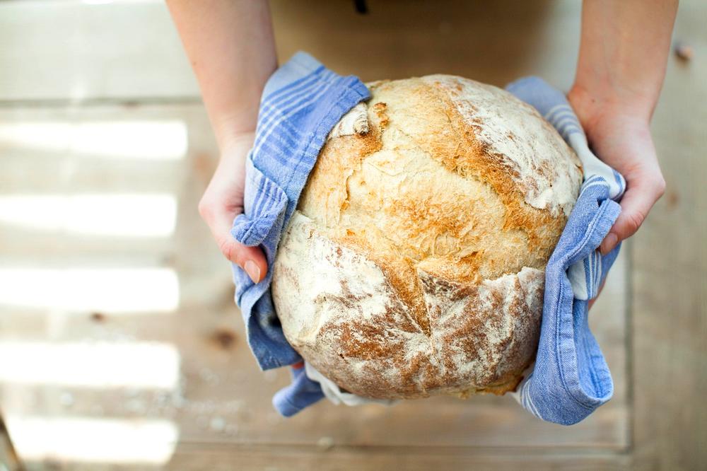 Wenn der Bäcker im Dorf aufgeben muss, verliert das ganze Dorf - Offener Brief an den LH 4 Brot backen