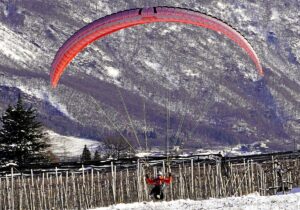 Paragleiter Landungen Lana013