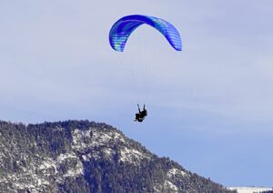 Paragleiter Landungen Lana026