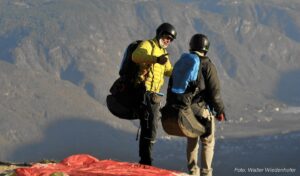 Paragleiter Piloten Lana Vigiljoch 035