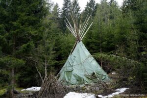 Wildnisschule Die Wurzel in Platzers Tisens 28